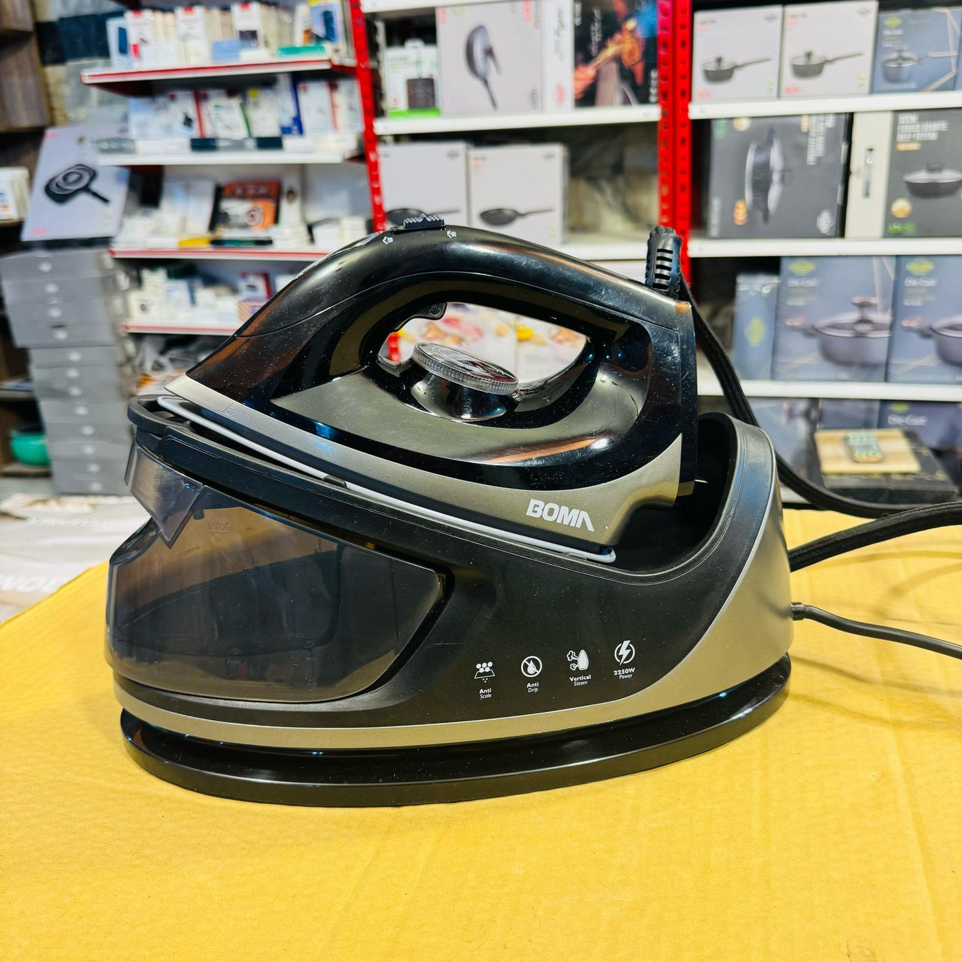 Boma Tank Steam Iron