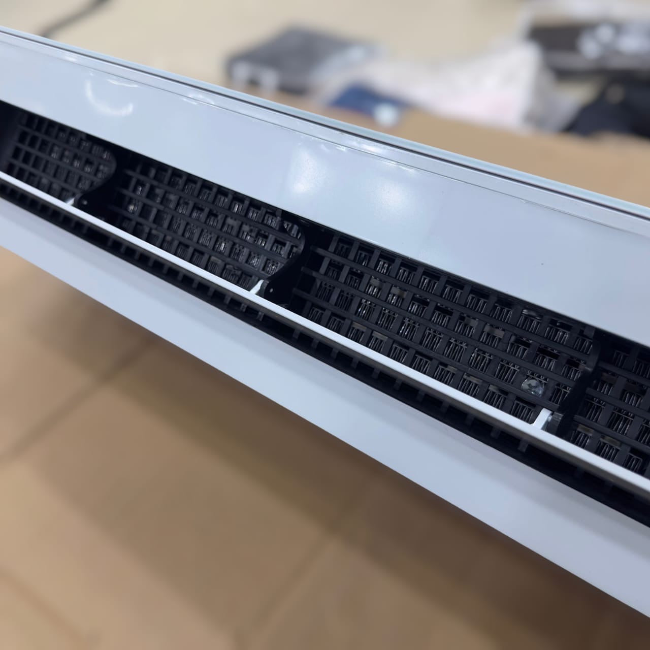 Geepas PTC Ceramic Wall Heater 28563