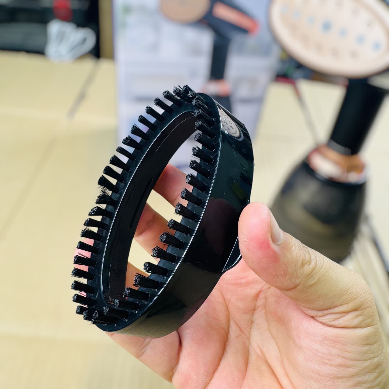 ORVICA hand held multi garment steamer