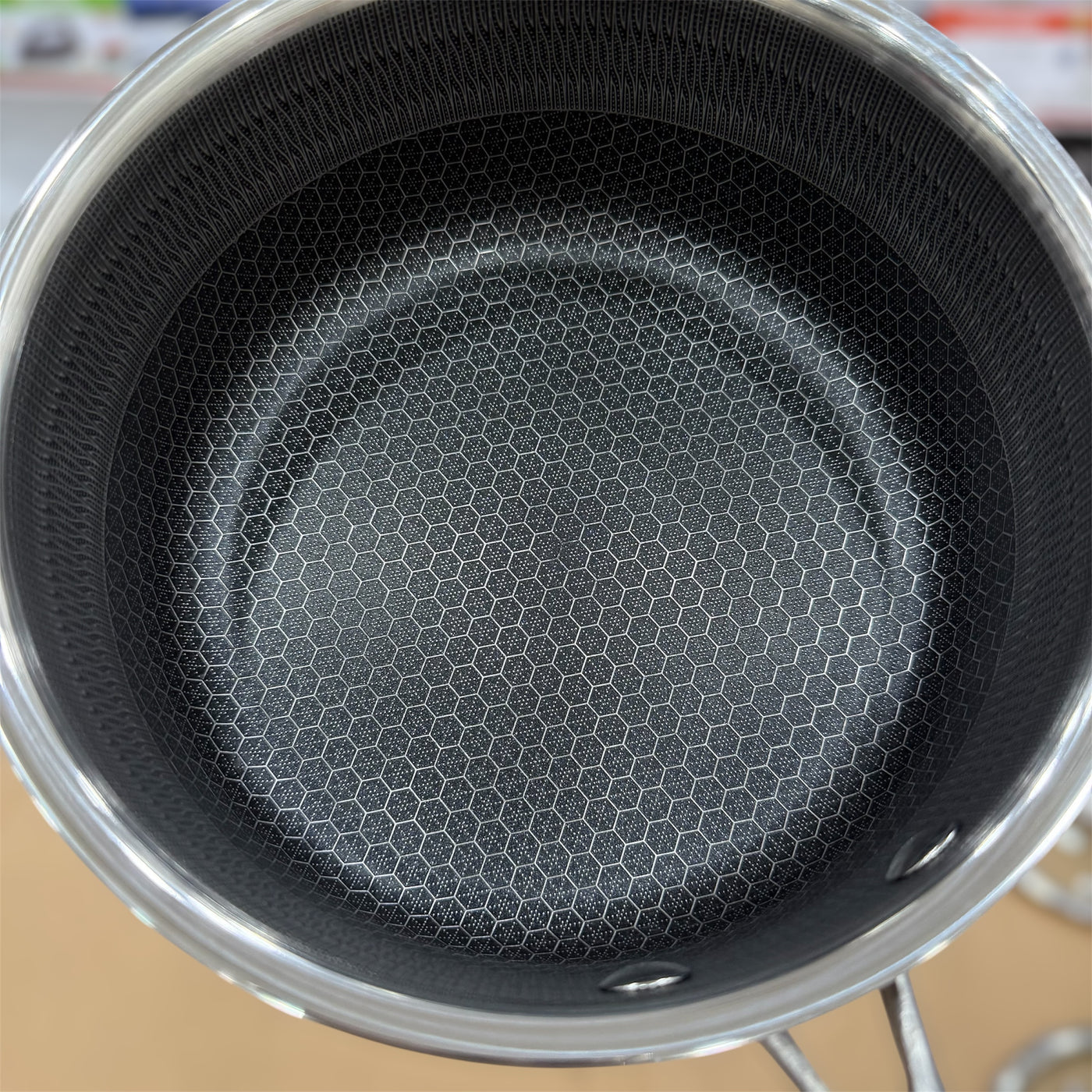 Laser Coated Sauce Pan With Lid