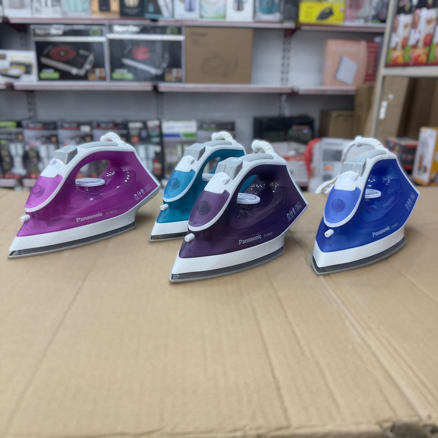 Panasonic Light & Easy Steam Iron NI-M250T