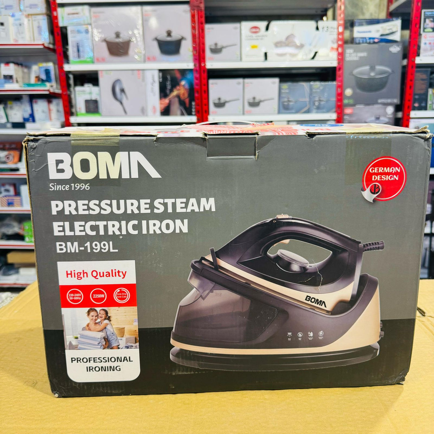 Boma Tank Steam Iron