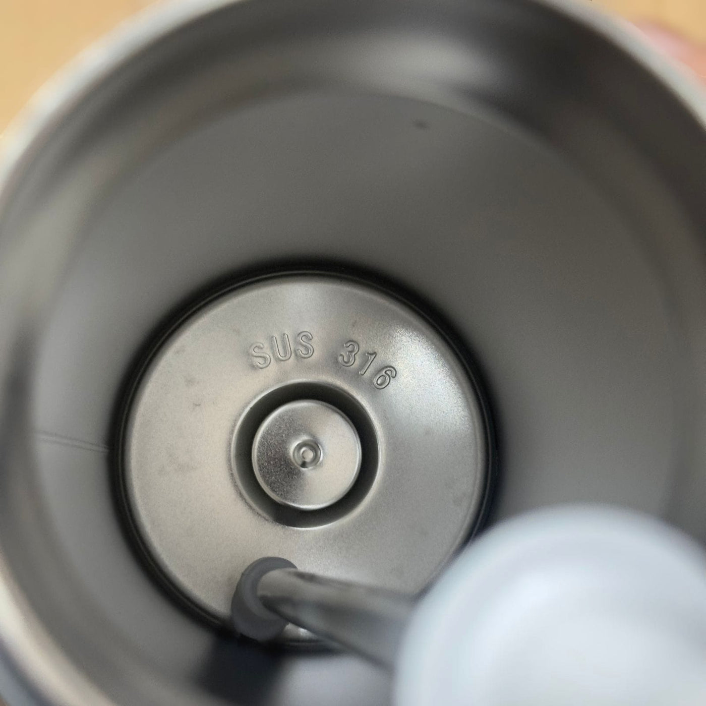 Imported Cille Remarkable 1.7L Stainless Steel Water Bottle XB-20137
