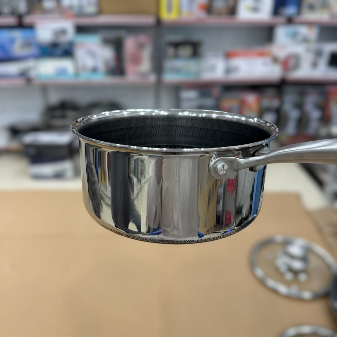 Laser Coated Sauce Pan With Lid