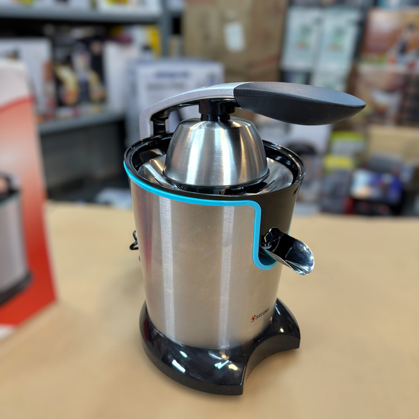 Imported Sayona Press Citrus Juicer