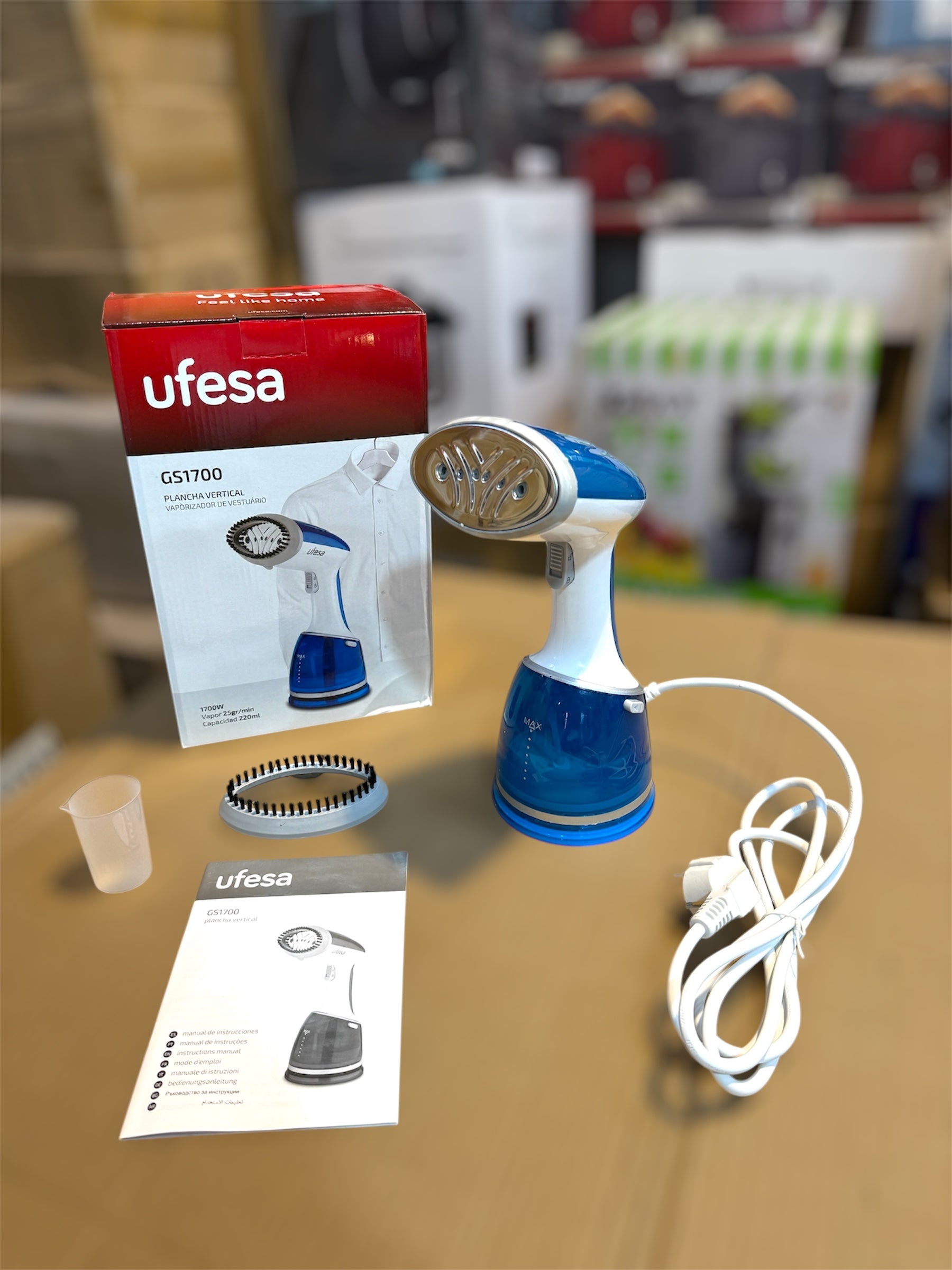 Ufesa Spain Branded Handy Garments Steamer