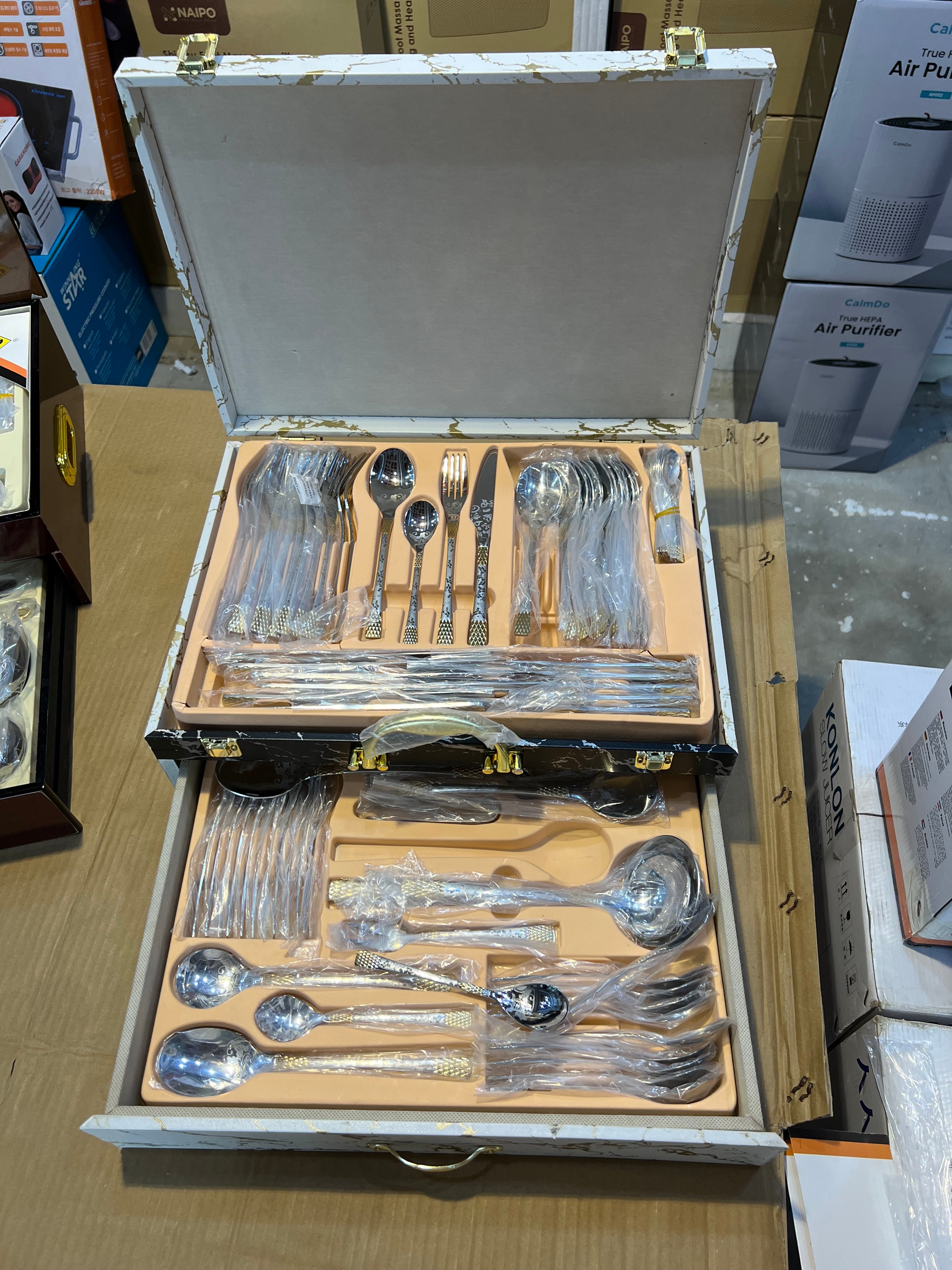 Very High Quality 84Pcs Cutlery Set