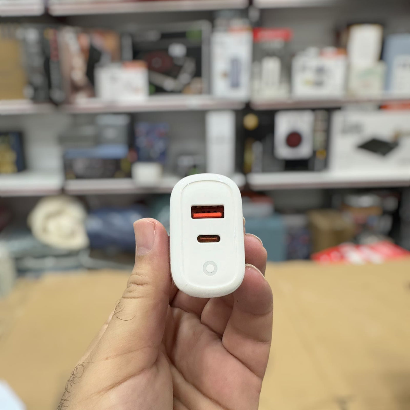 Golden 25W Travel Charger with 1M Data Cable