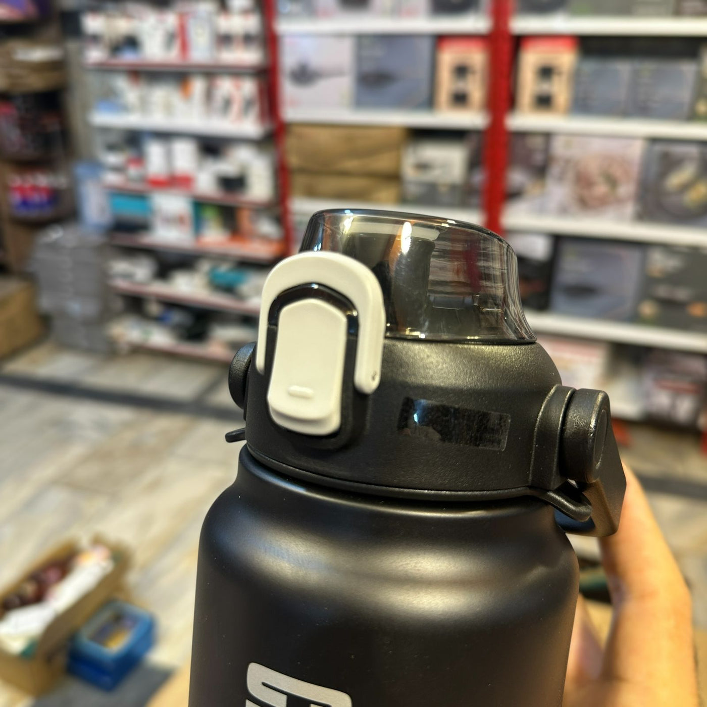 Imported Premium Quality 900ml Bottle