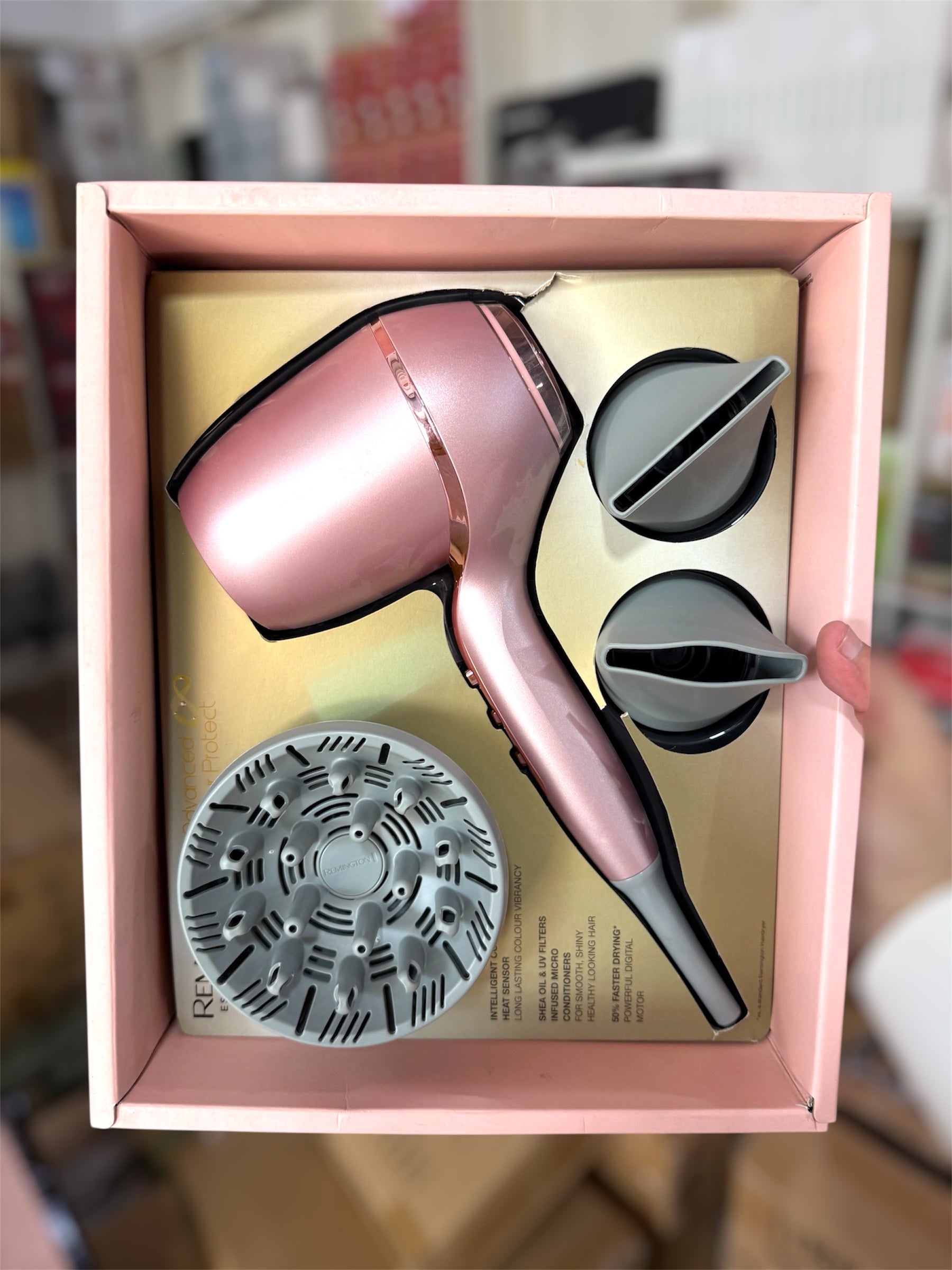 REMINGTON Advanced Colour Protect Hair Dryer EC8800CN