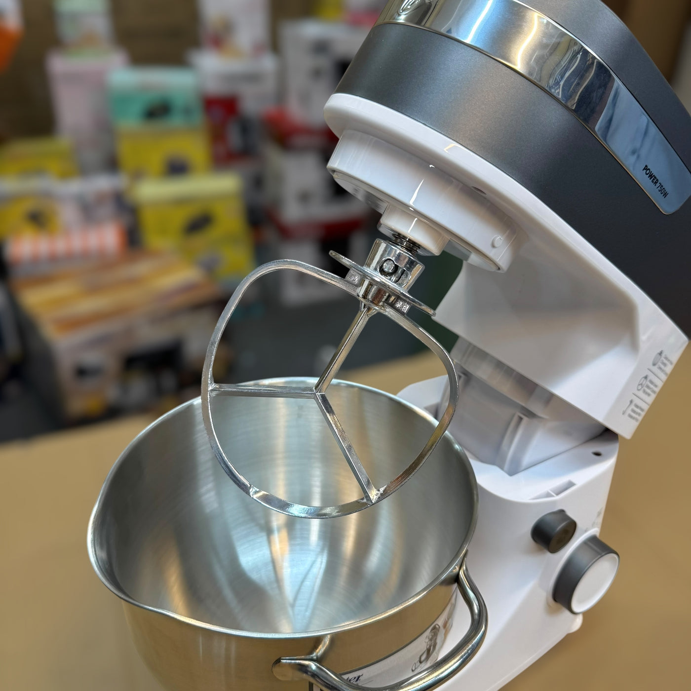 USA Oster 4L Stand Mixer
