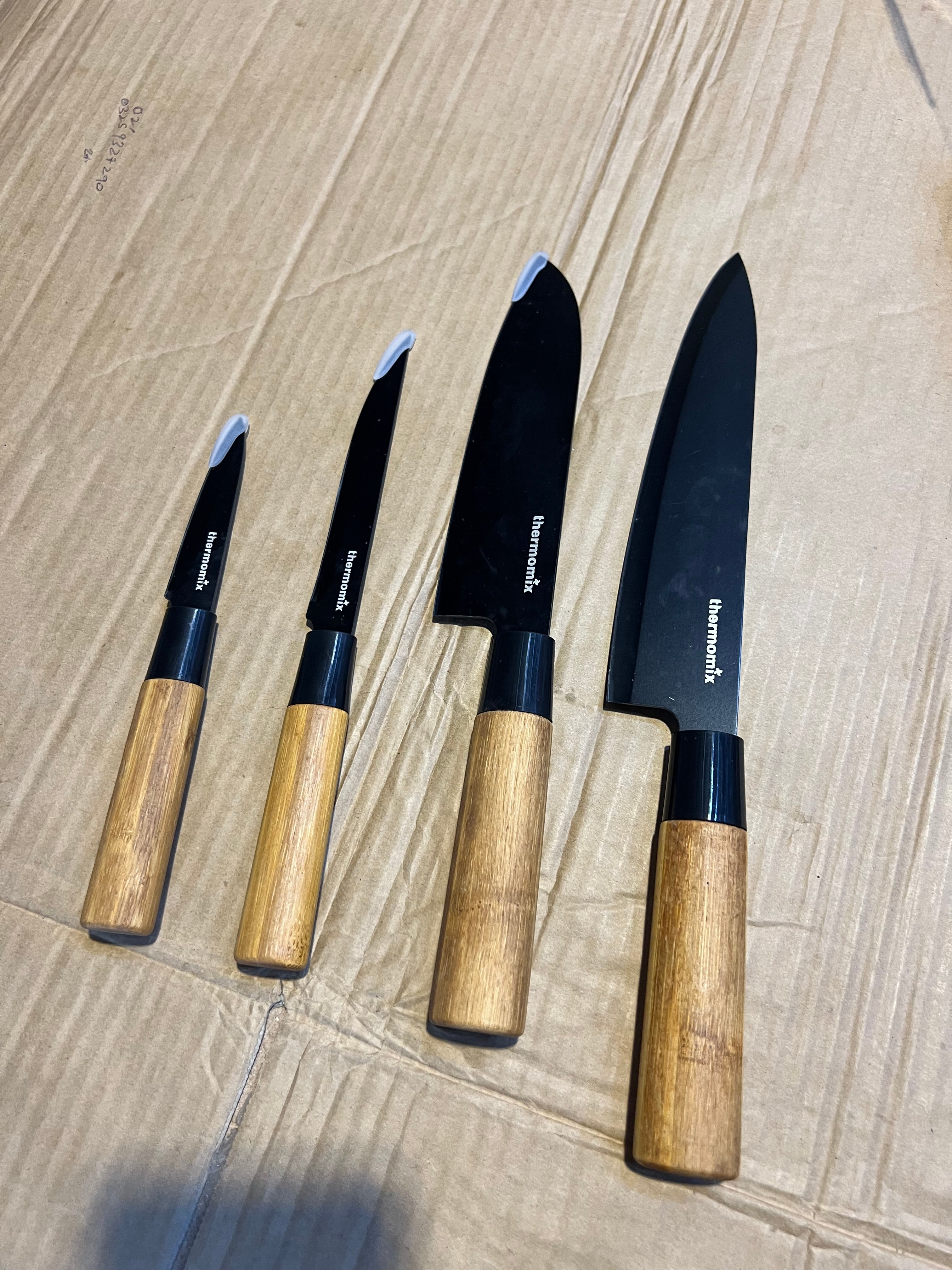 Japanese 4pcs Knife Set