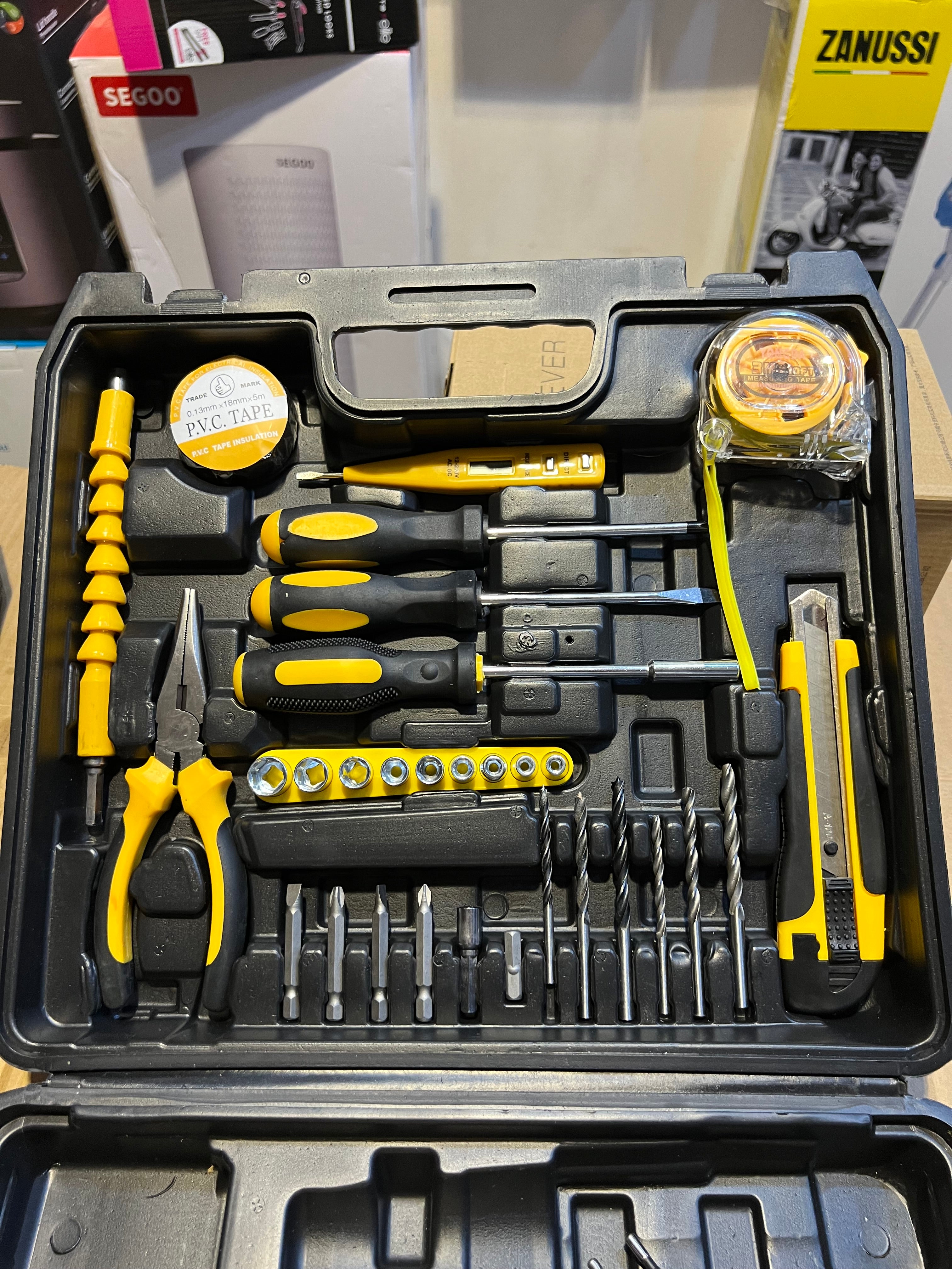 Very High quality Dewalt Brushless 36Volt Drill Set