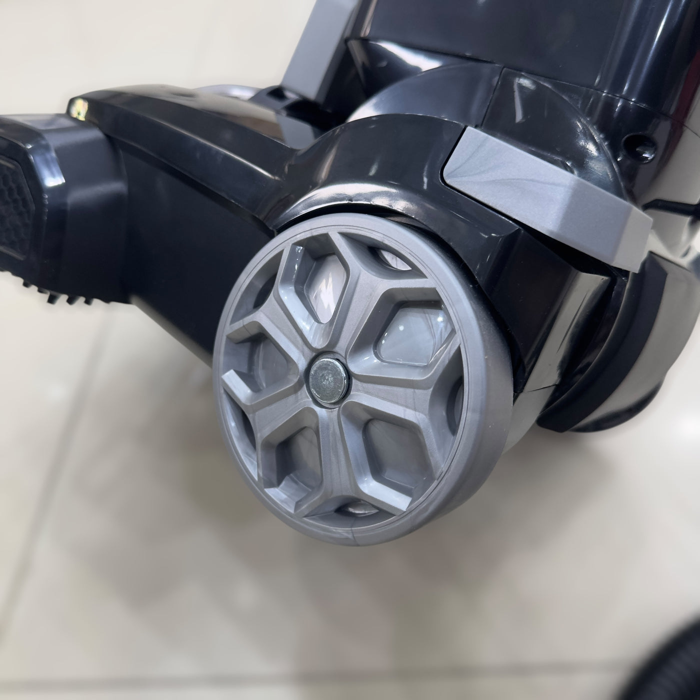 Geepas Carpet Cleaner 19059