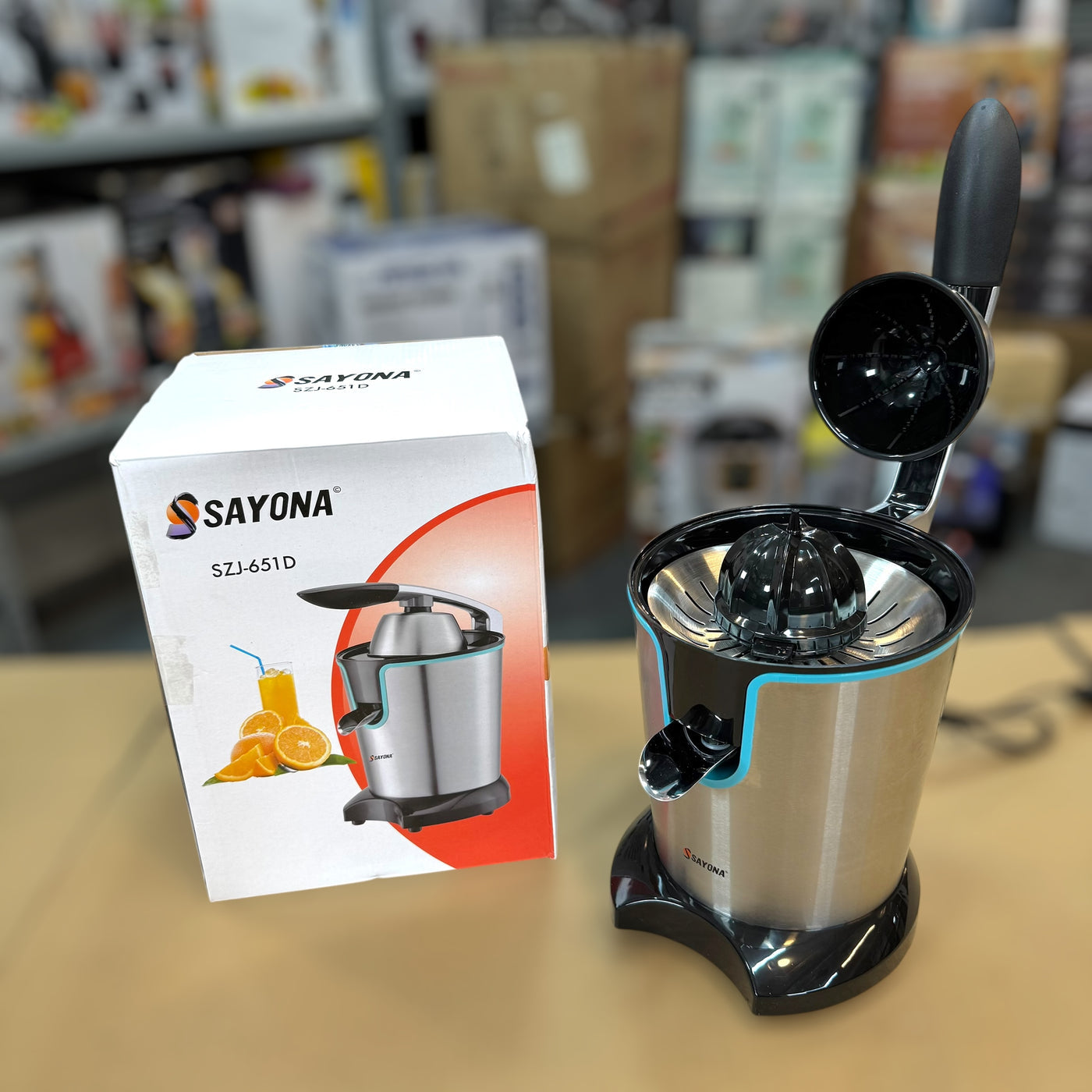 Imported Sayona Press Citrus Juicer