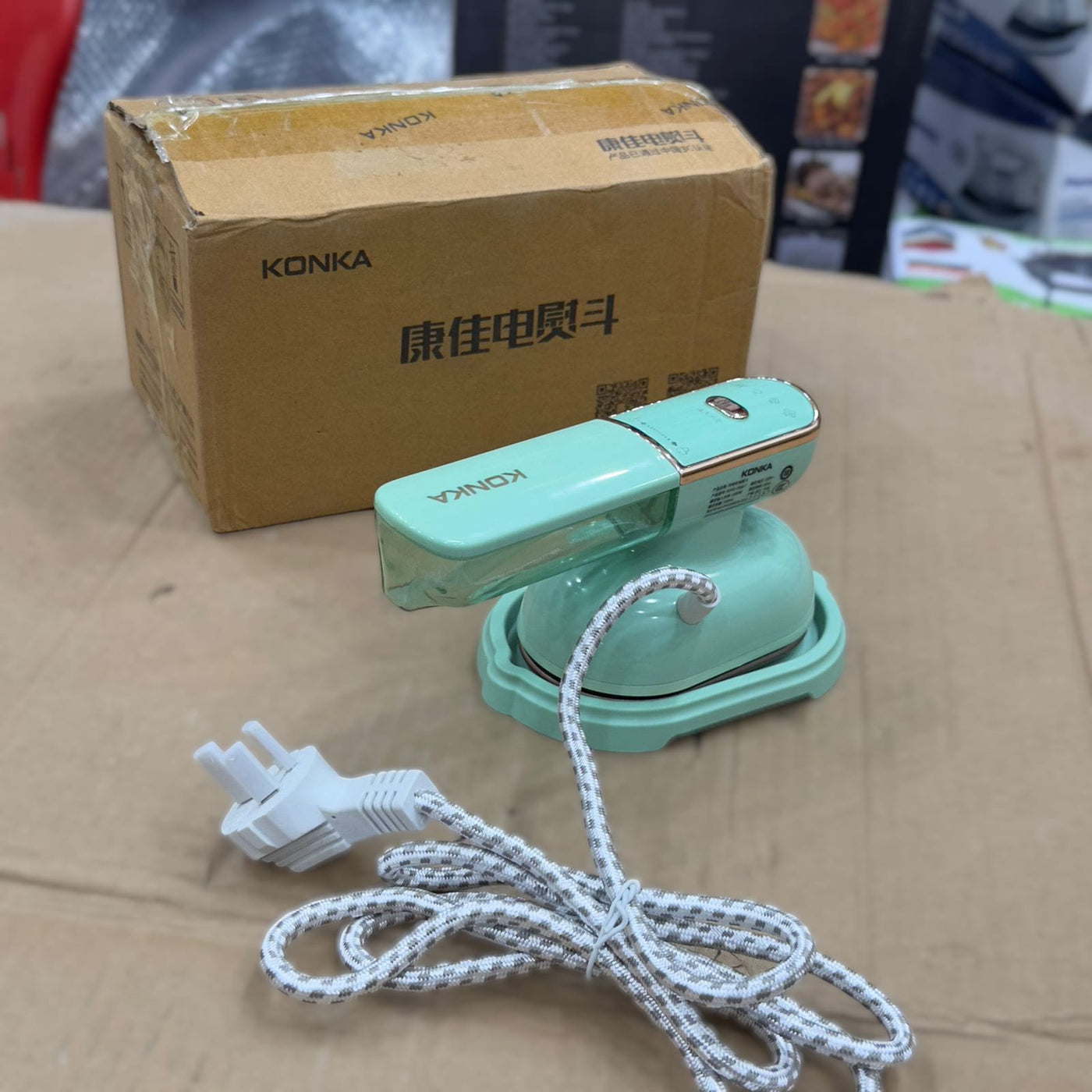Konka Mini Steam Iron