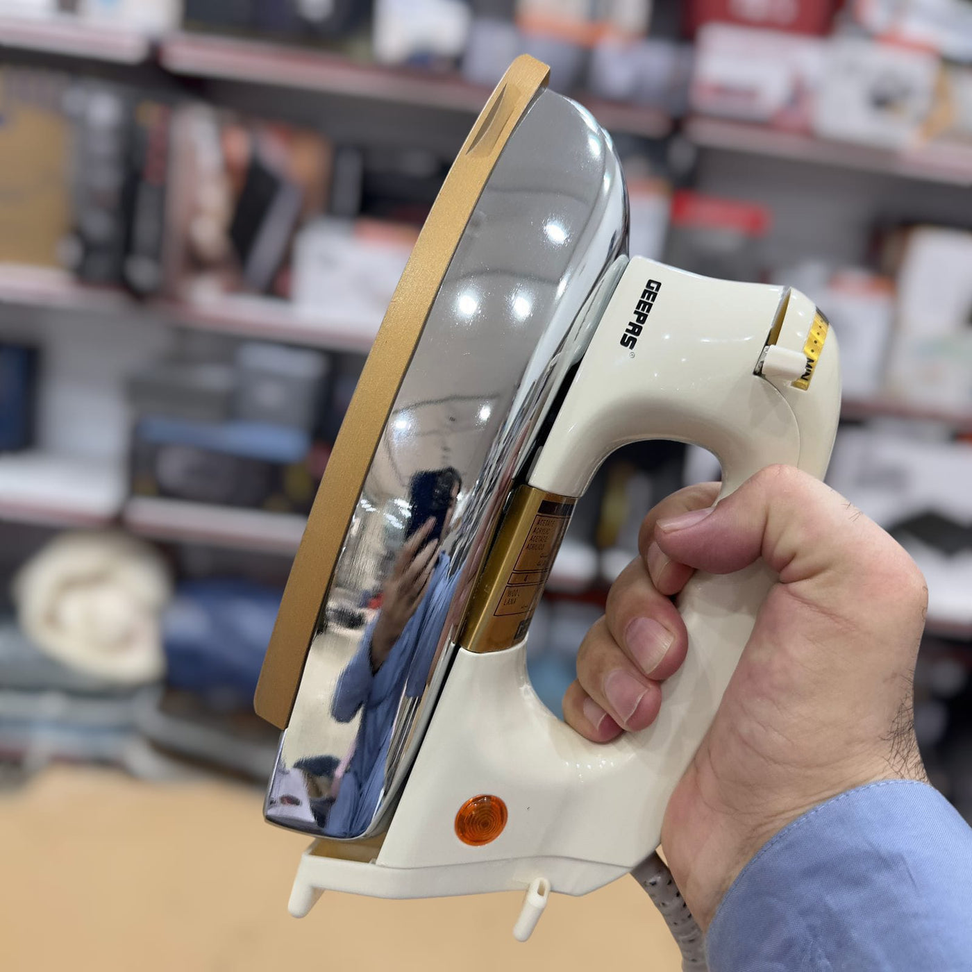 Geepas Heavy Weight Dry Iron 7080P