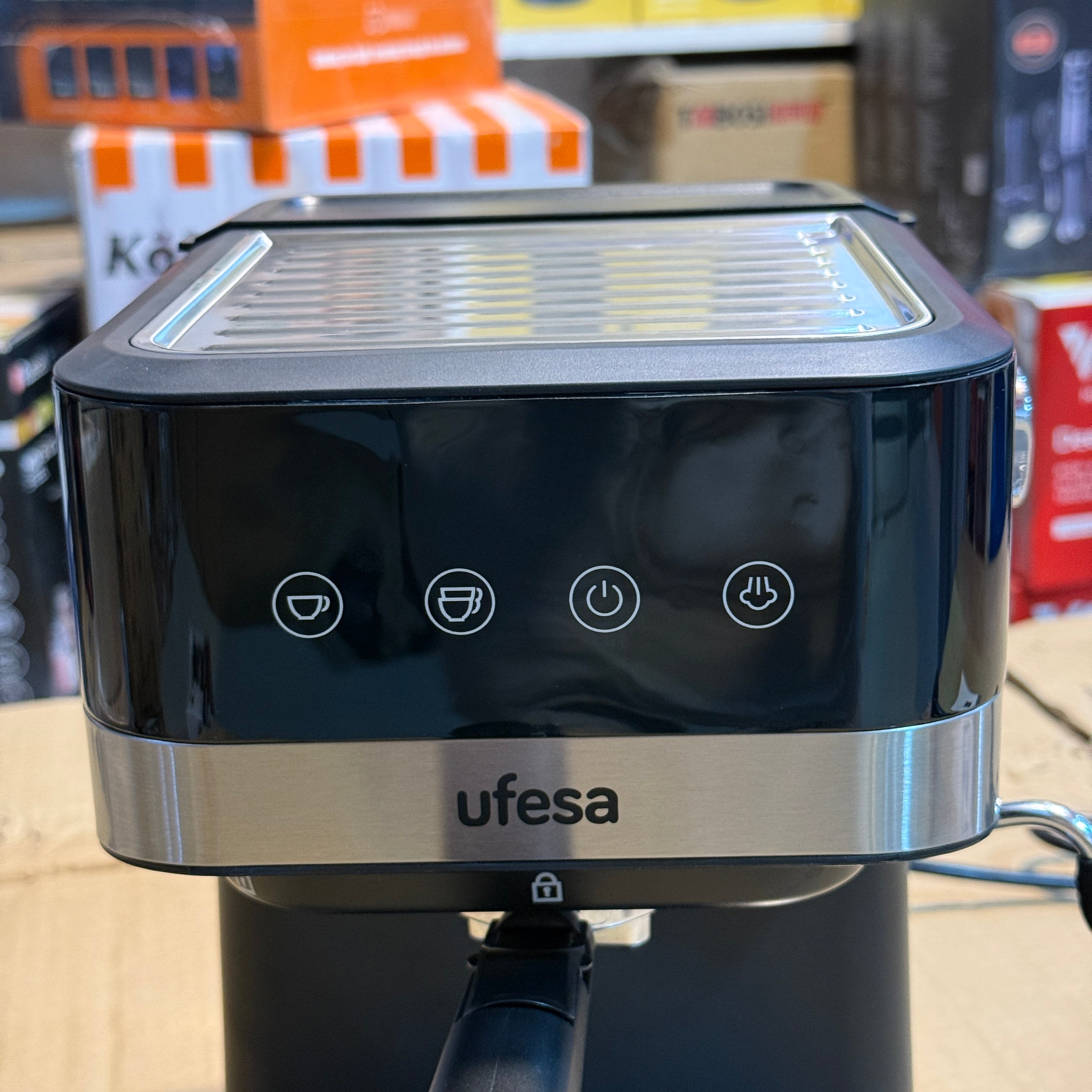 Ufesa Spain Brand Coffee Maker 20Bar