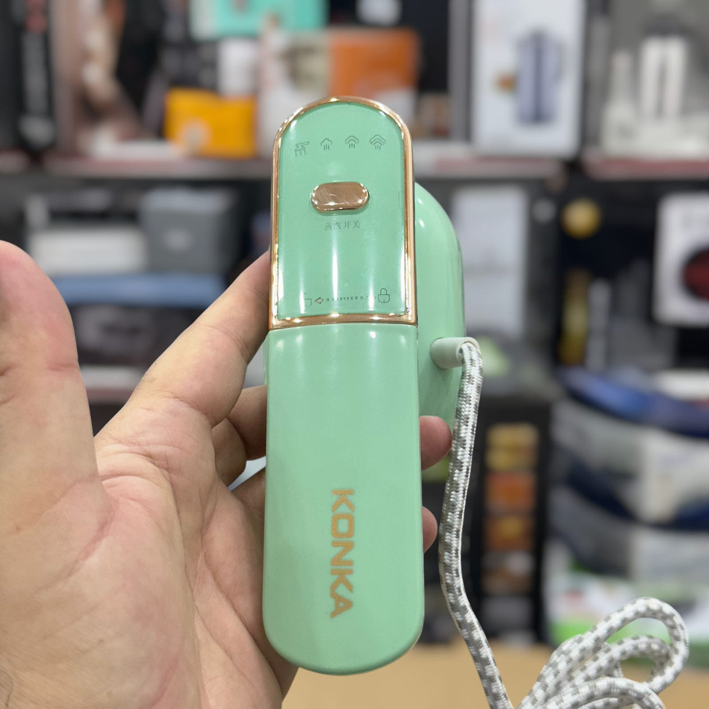 Konka Mini Steam Iron
