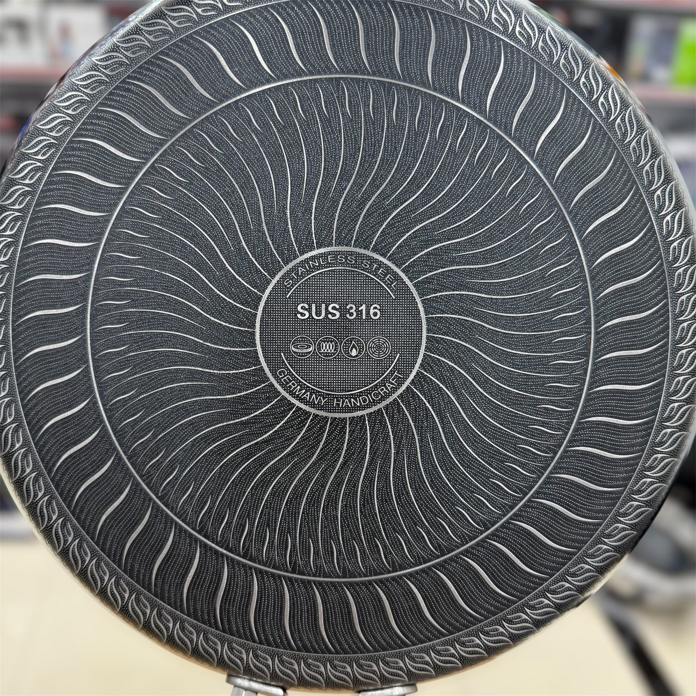 Laser Coated Pizza Pan & Tawa