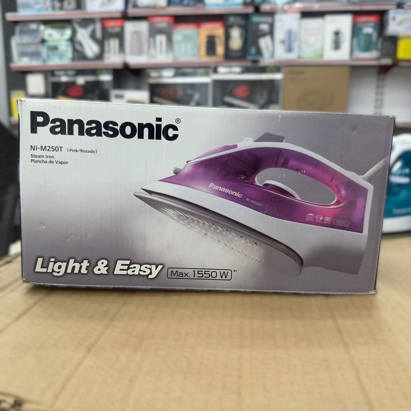 Panasonic Light & Easy Steam Iron NI-M250T