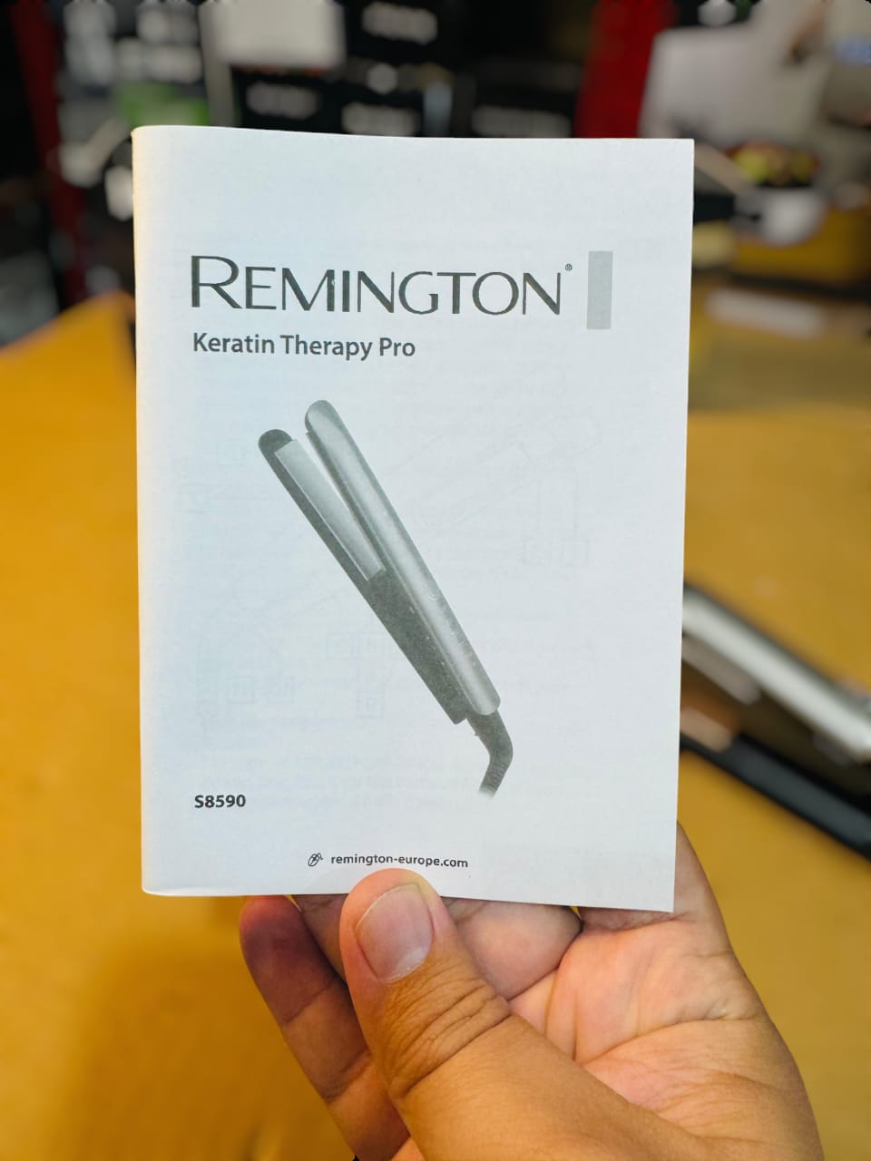 REMINGTON Keratin Therapy Hair Sraightener