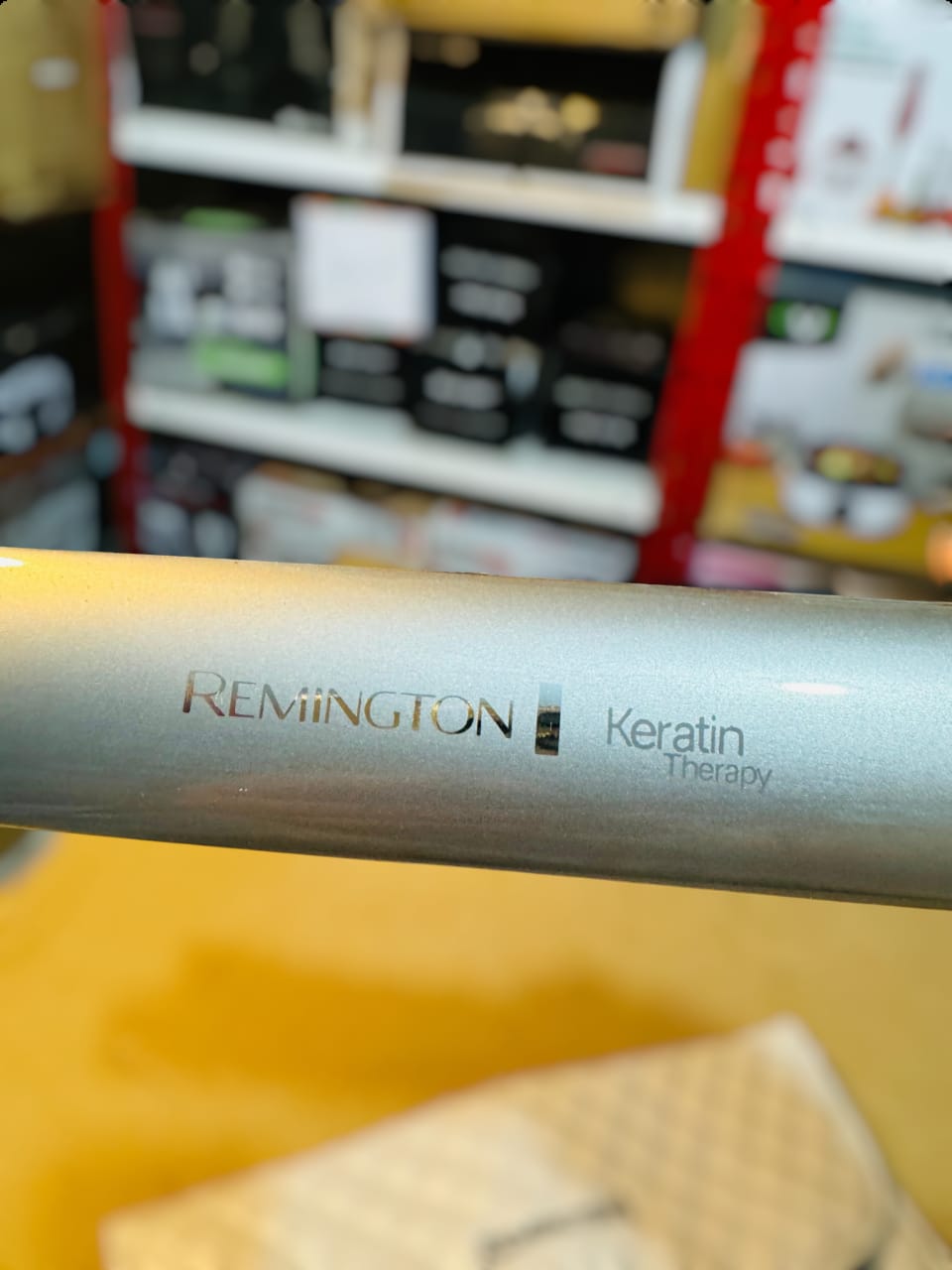 REMINGTON Keratin Therapy Hair Sraightener